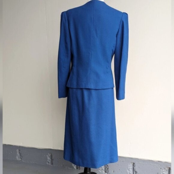 Vintage 80's 100% wool Jules for Progress Royal Blue two piece skirt suit set - Picture 5 of 10